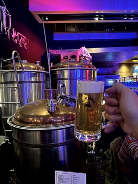 Abendessen in der Bierfabriek Amsterdam
