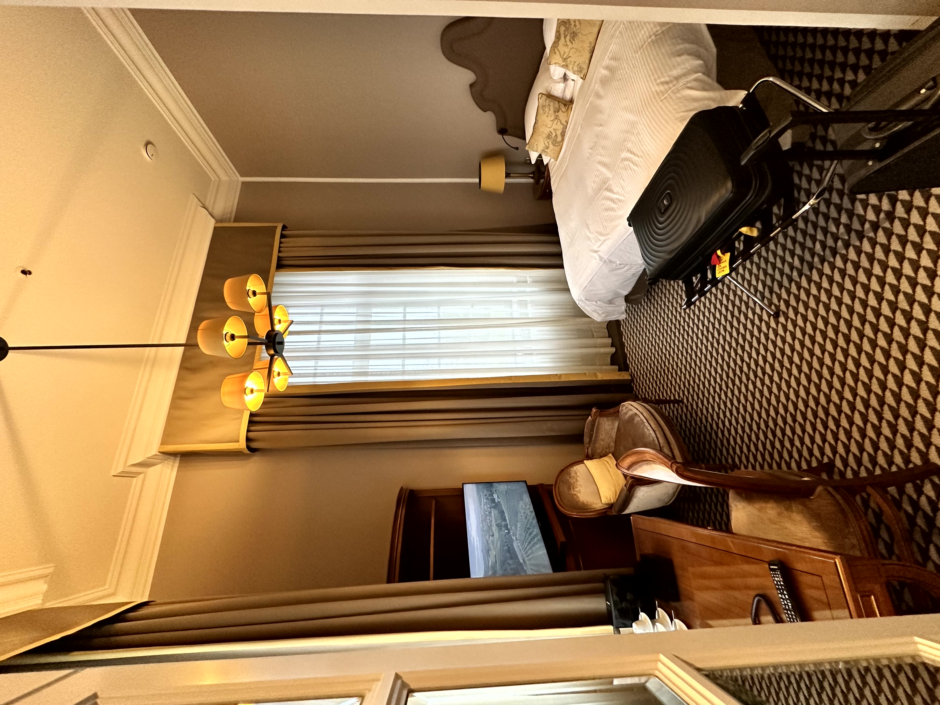 Einzug ins Zimmer und erster Hotelrundgang