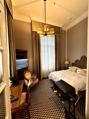 Zimmer, Spa und Hotelbereiche