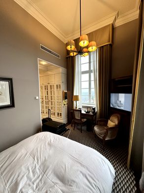 Einzug ins Zimmer und erster Hotelrundgang