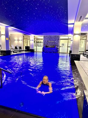 Spa und Pool im Schlosshotel
