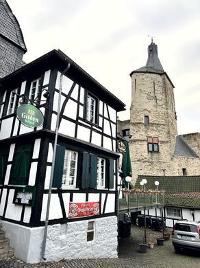 Morgenrunde im Schloss und Frühstücksstimmung