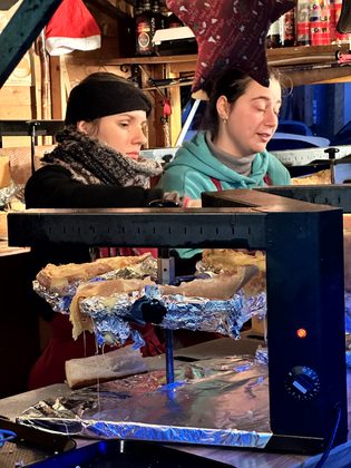 Wintermarkt, Lichter und Riesenrad