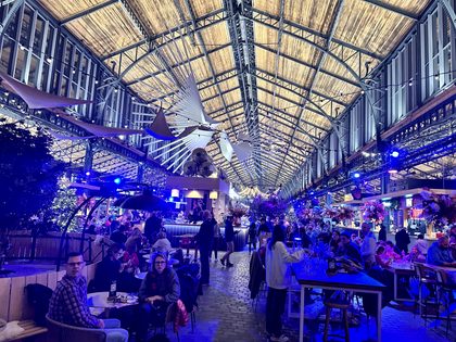 Tour & Taxis / Gare Maritime am Abend