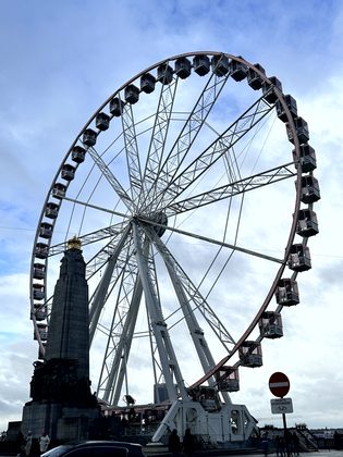Aussicht und Riesenrad