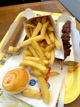 Belgische Fritten, Bier und Innenstadt