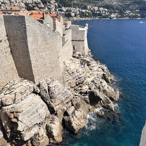 Dubrovnik von oben – Stadtmauern und Altstadtpanorama