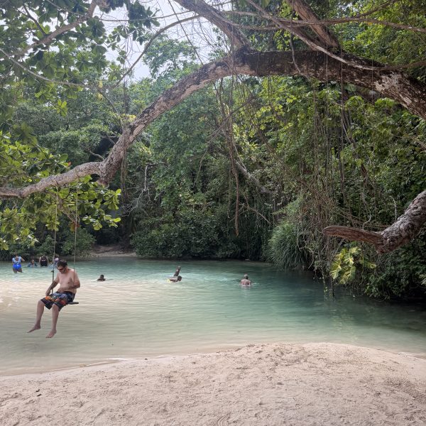 Ein später Badestopp in Frenchman’s Cove