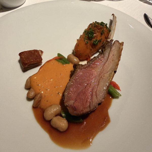 Abendessen im schwarzen Adler