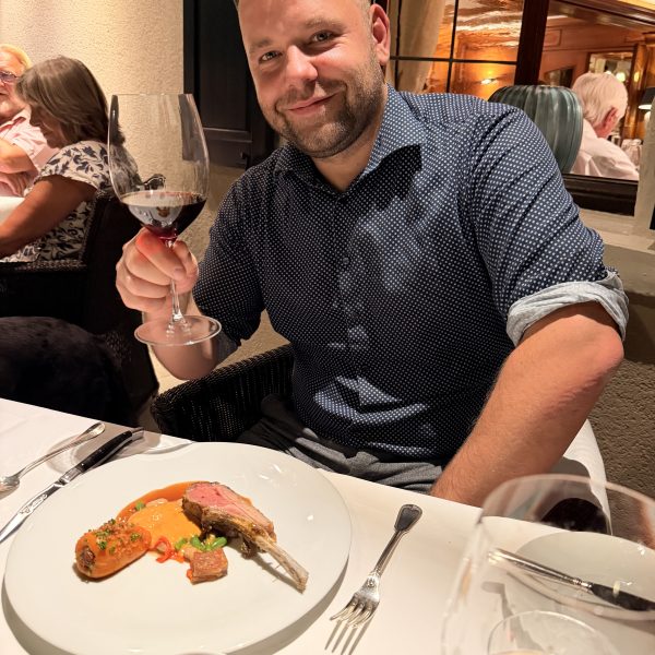 Abendessen im schwarzen Adler