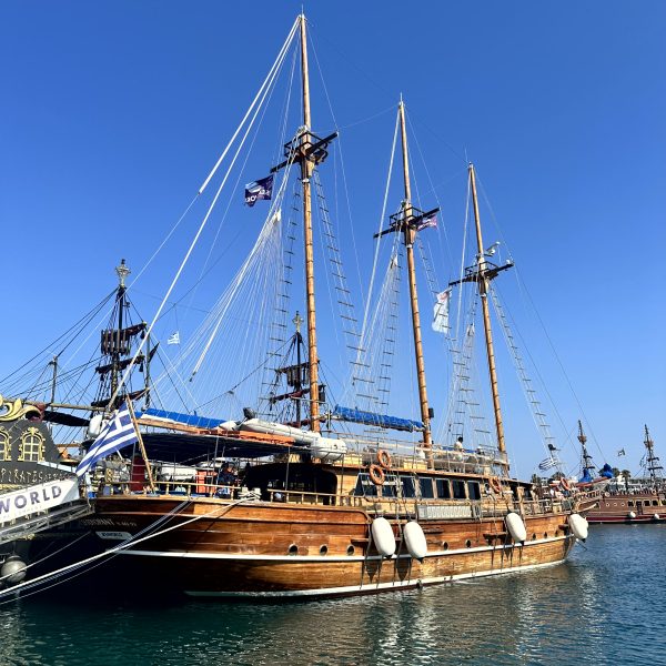 Kalymnos: Hafen, Schwämme und Altstadt
