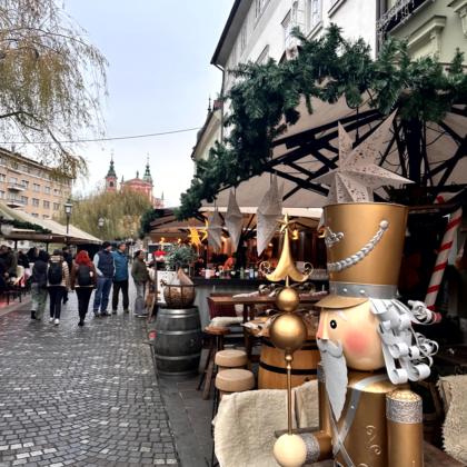 Altstadt, Adventslicht und Weinbar – Ljubljana wird Abend