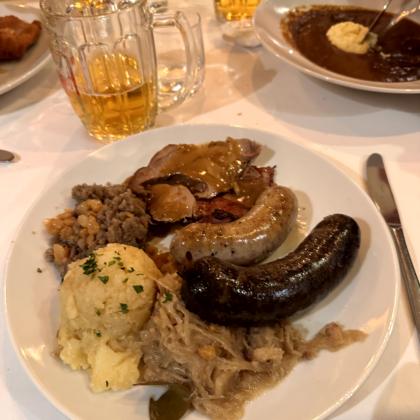 Gostilna Šestica – traditioneller Auftakt mit kräftiger slowenischer Küche