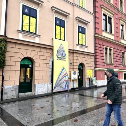 Frühstück und erster Altstadtspaziergang