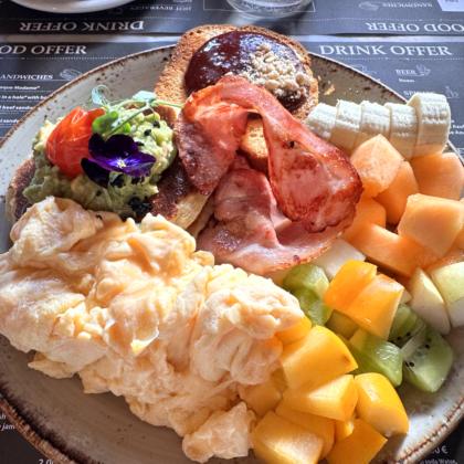 Brunch und Zentralmarkt – Obst, Schinken, Käse und Ljubljana am Vormittag