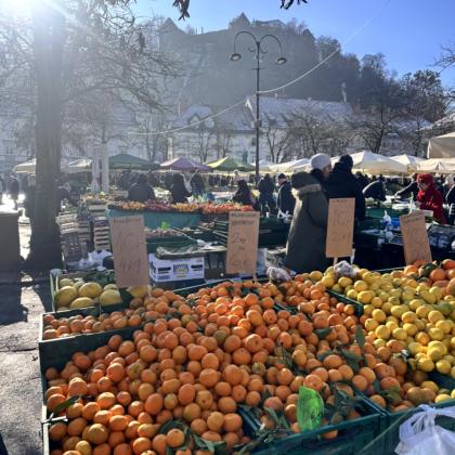 Brunch und Zentralmarkt – Obst, Schinken, Käse und Ljubljana am Vormittag
