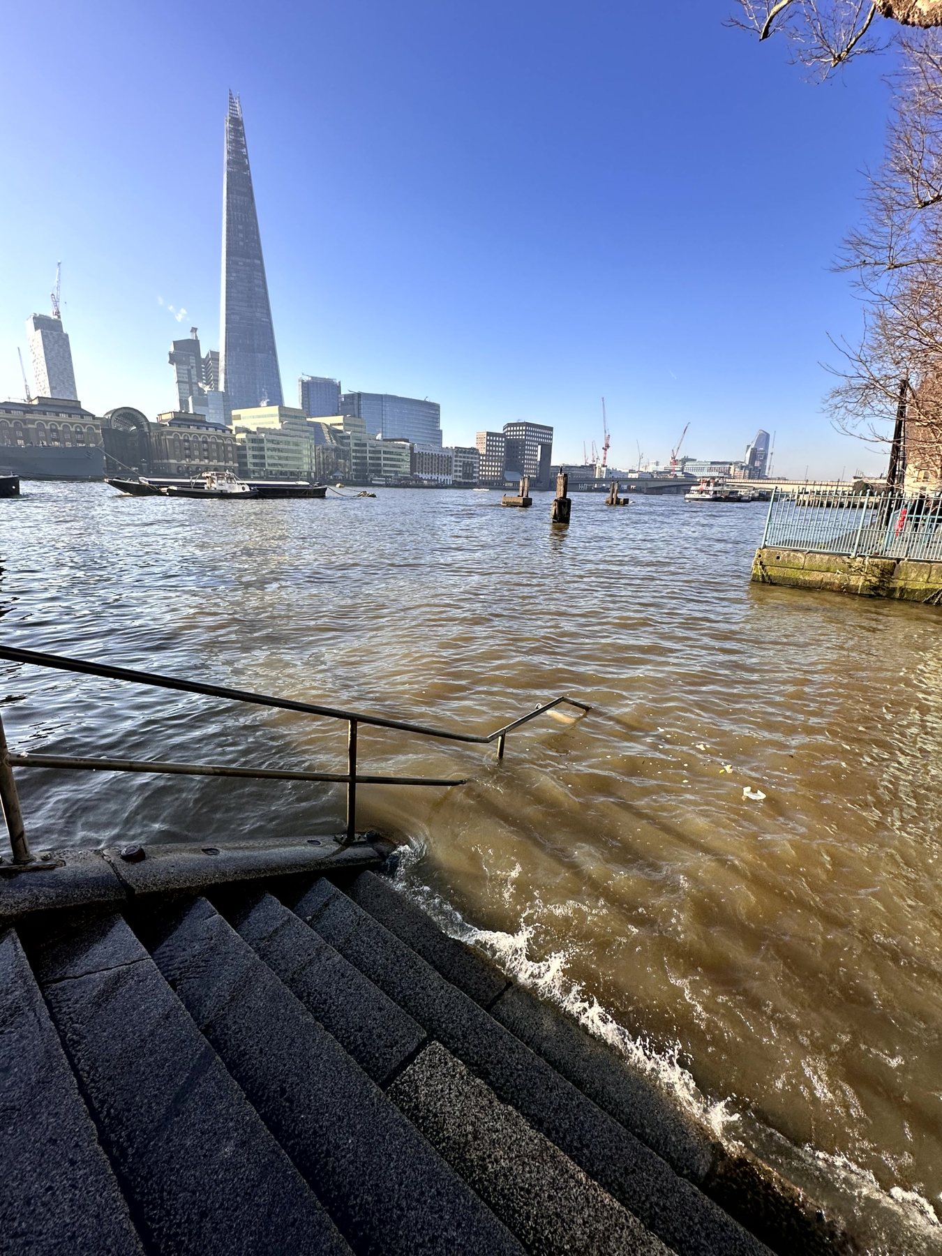 10:08–12:00 · City, Tower Bridge und Themse am Vormittag