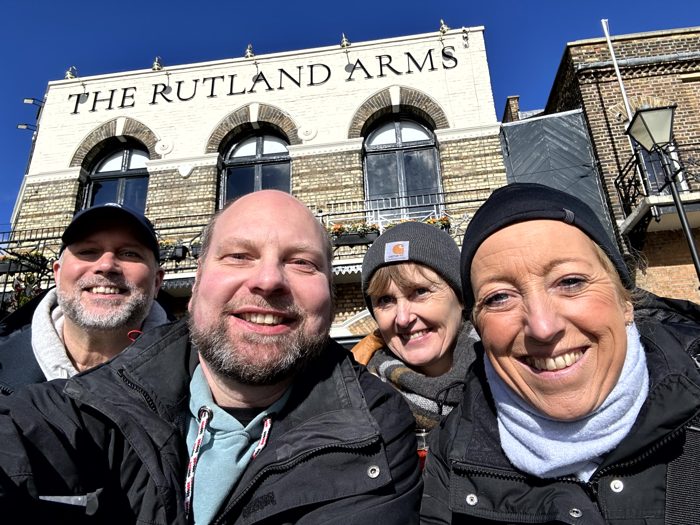 Hammersmith an der Themse: Rutland Arms, River Walk & Blue Anchor