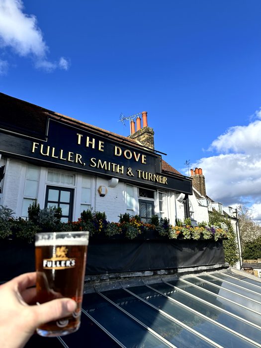 Hammersmith an der Themse: Rutland Arms, River Walk & Blue Anchor