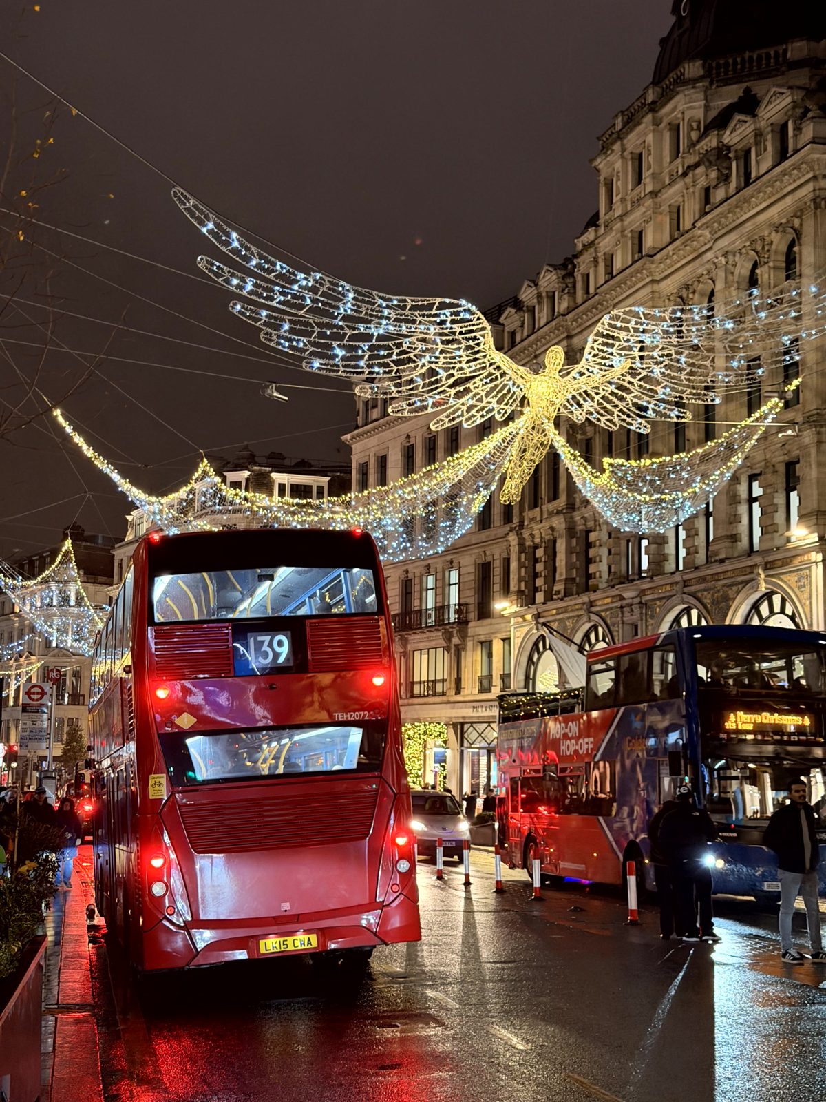 Ankommen in London – Weihnachtslichter und erster Eindruck vom West End
