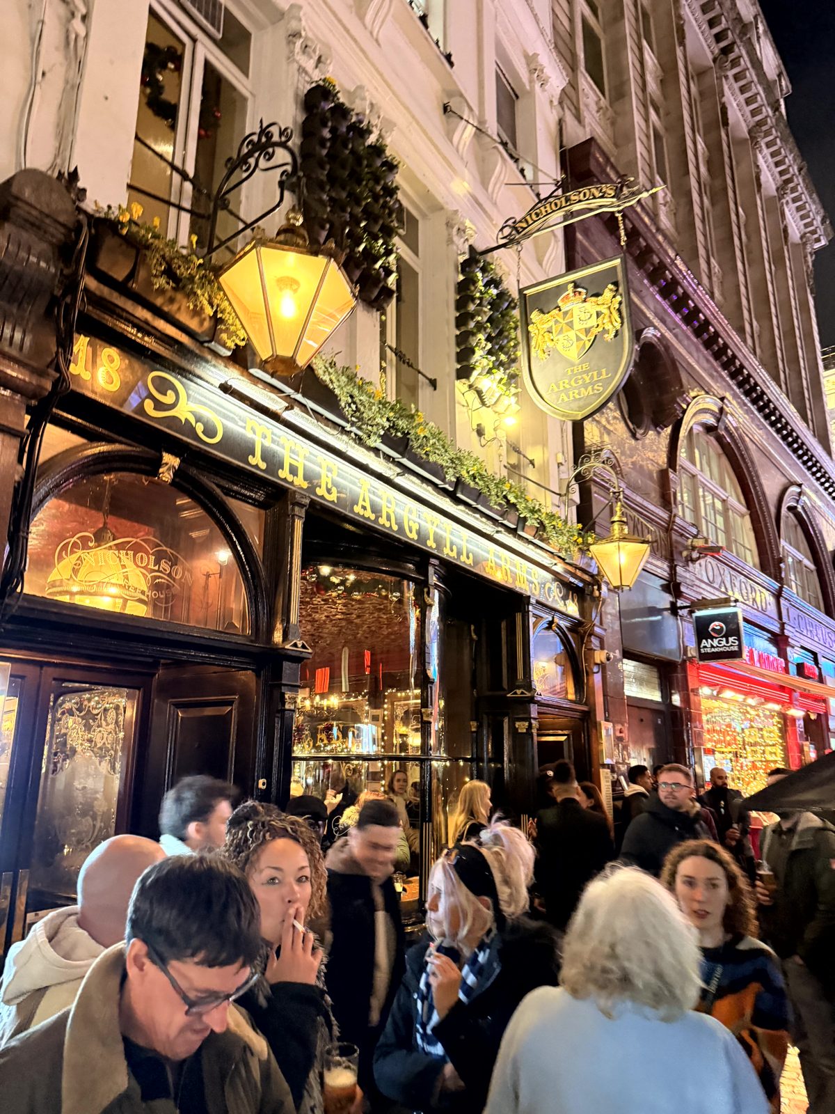 West End am Abend – Chinatown, SIX und Covent Garden
