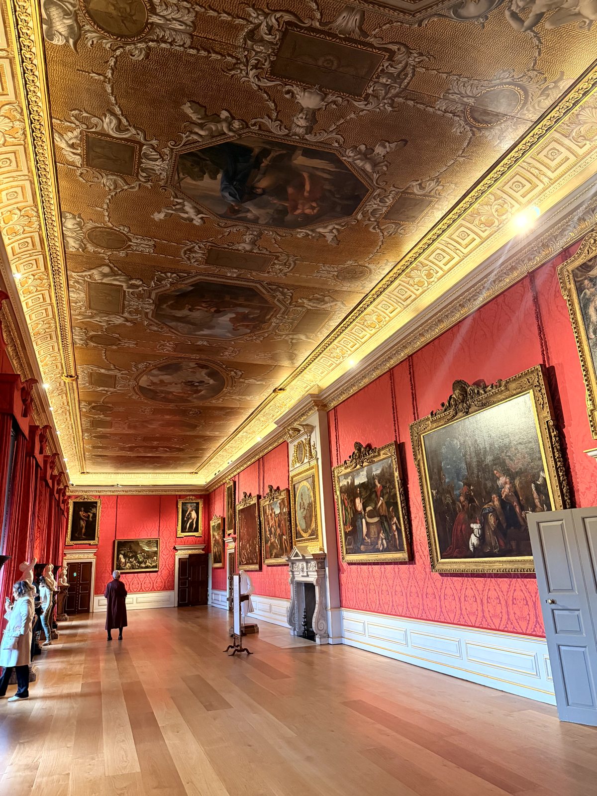 Kensington, Genussorte und Rückreise über Stansted