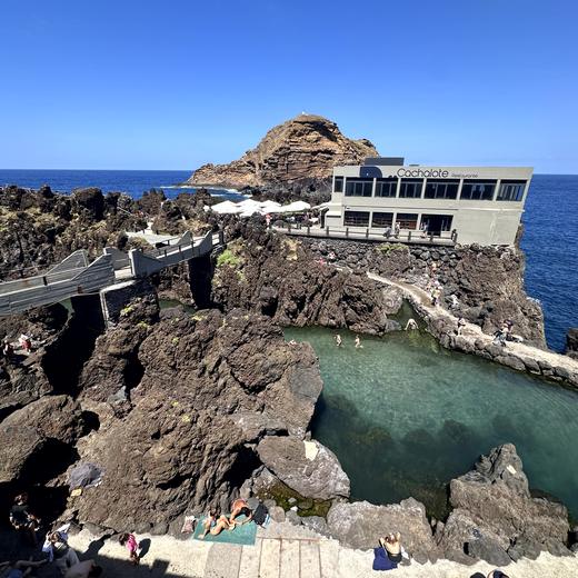 Ankunft in Porto Moniz – Aqua Natura Bay und Blick auf die Naturpools