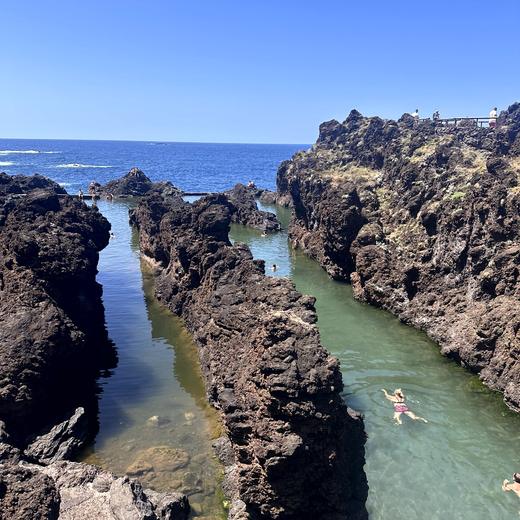 Ankunft in Porto Moniz – Aqua Natura Bay und Blick auf die Naturpools