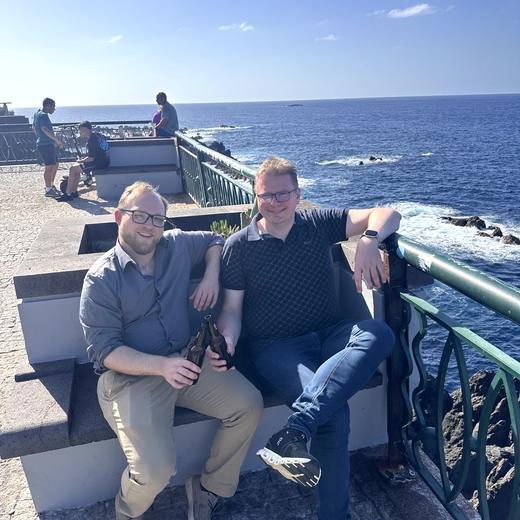 Abendessen am Meer – Lapas, Fisch, Tomatenreis und Oktopus