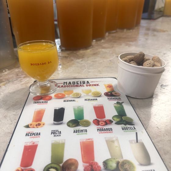 Abend in Funchal – Suppe, Garnelen, Wein, Cocktails und Livemusik