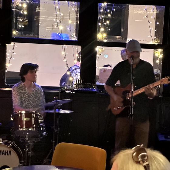 Abend in Funchal – Suppe, Garnelen, Wein, Cocktails und Livemusik