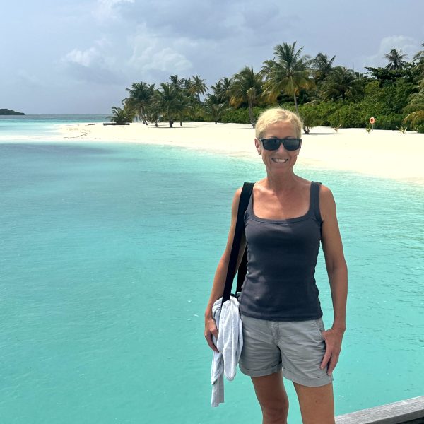 Erster voller Inseltag: Beach Villa, Strand und Riviera Tapas