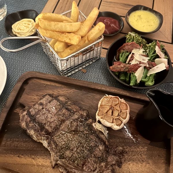 Inselmomente und Abendessen zwischen Riviera und Velaa