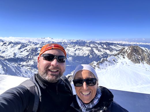 Panoramapunkte und alpine Wege