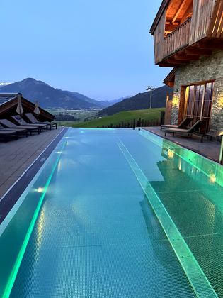 Zurück im Zaglgut: Pool, Terrasse und Abendessen