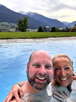 Schloss Mittersill, Jagdzimmer und Abend im Schloss