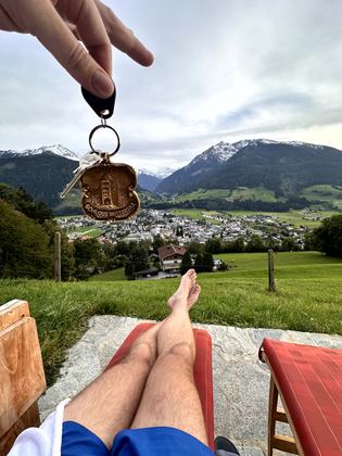 Schloss Mittersill, Jagdzimmer und Abend im Schloss