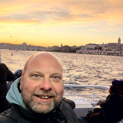 Großer Basar, Bosporus und Abendlicht