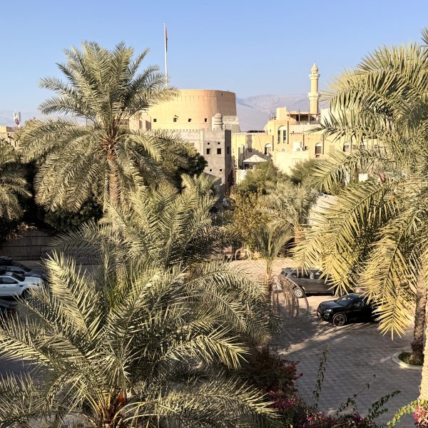 Fahrt hinunter nach Nizwa