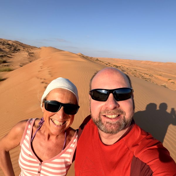 Wahiba Sands: Dünen, Kamele und Sonnenuntergang