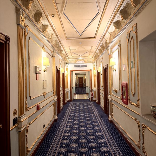 Ankunft in Palermo und Grand Hotel Wagner
