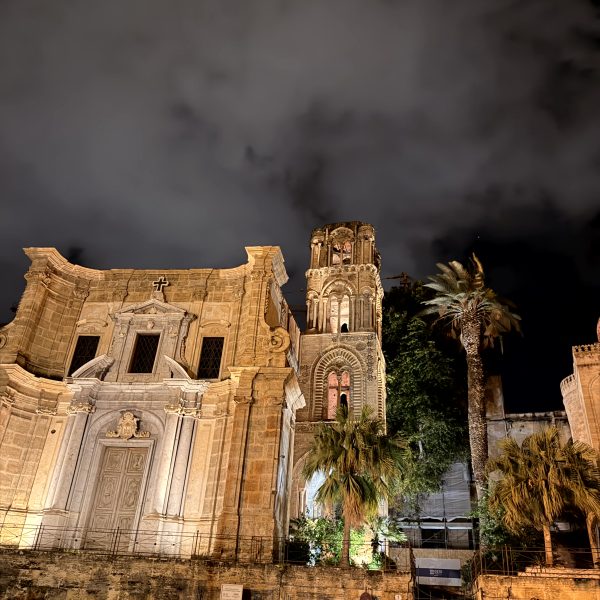 Naturwein, Abendessen und Palermo bei Nacht