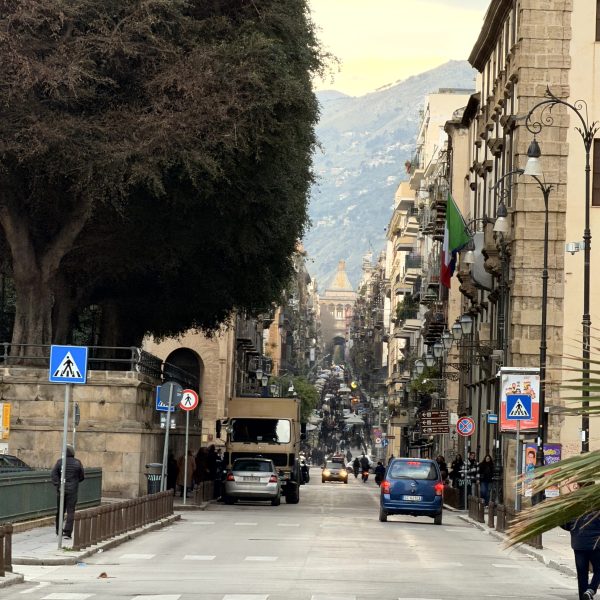 Zurück in Palermo: Aussicht, Rooftop und Aperitif