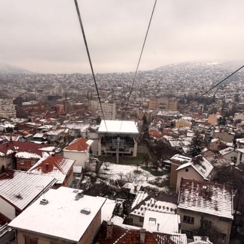 Trebević – Seilbahn, Schnee und Olympische Bobbahn