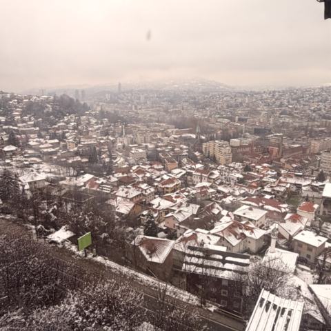 Trebević – Seilbahn, Schnee und Olympische Bobbahn