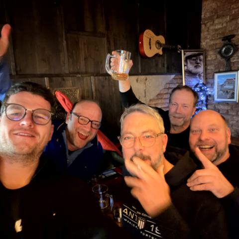 Samstagabend – Bier, Schnaps und letzte Kneipenrunde