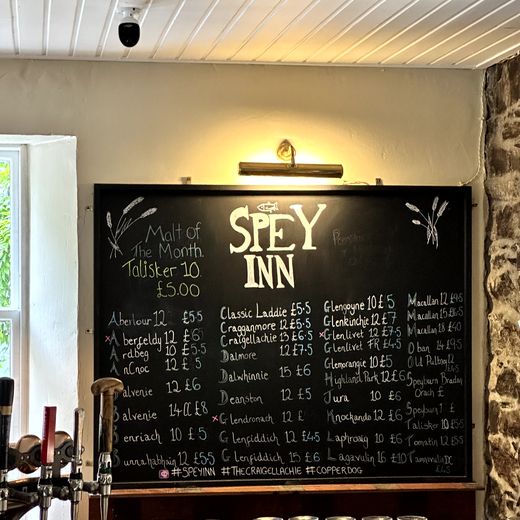 Ankunft in Craigellachie – Hotel, Fiddichside und Spey Inn