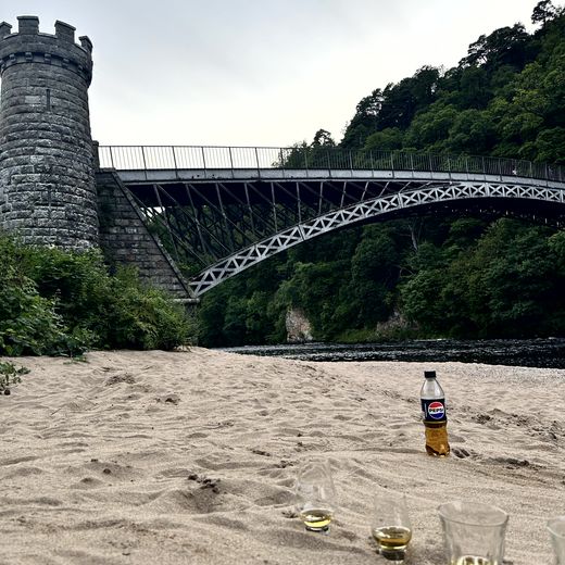 Whiskyabend in Craigellachie – seltene Flaschen und Barfunde