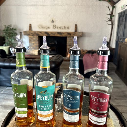 Speyburn Distillery – Granty Burn, Travel Exclusives und erste Bottlings des Tages
