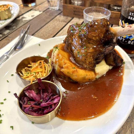 Old Town, St Giles und ein sehr schottisches Abendessen
